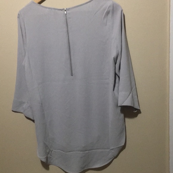 Dailylook basic Grey top. - Picture 3 of 4